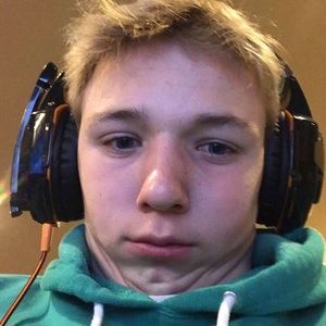 Meet your Posher, Xander